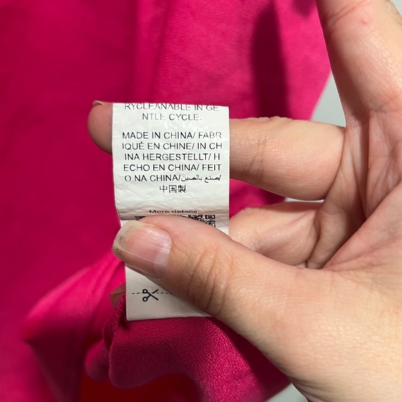 SHEIN Curve Hot Pink Ruffle Cap Sleeve Blouse 4XL Fuchsia Keyhole Back Top - Picture 5 of 9